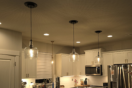 http://We%20added%203%20new%20pendant%20lights%20over%20our%20kitchen%20island.