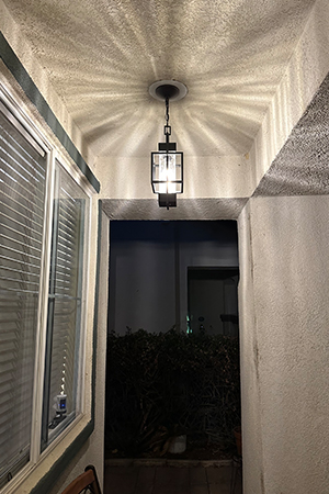 Recessed light after using The Can Converter, model R56-RMF-WHT recessed light kit http://Found%20the%20Can%20Converter%20and%20it%20did%20the%20trick.
